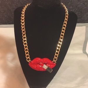 Gold Tone Medium Chunky Chain Lips with Lipstick Necklace with Red Rhinestones